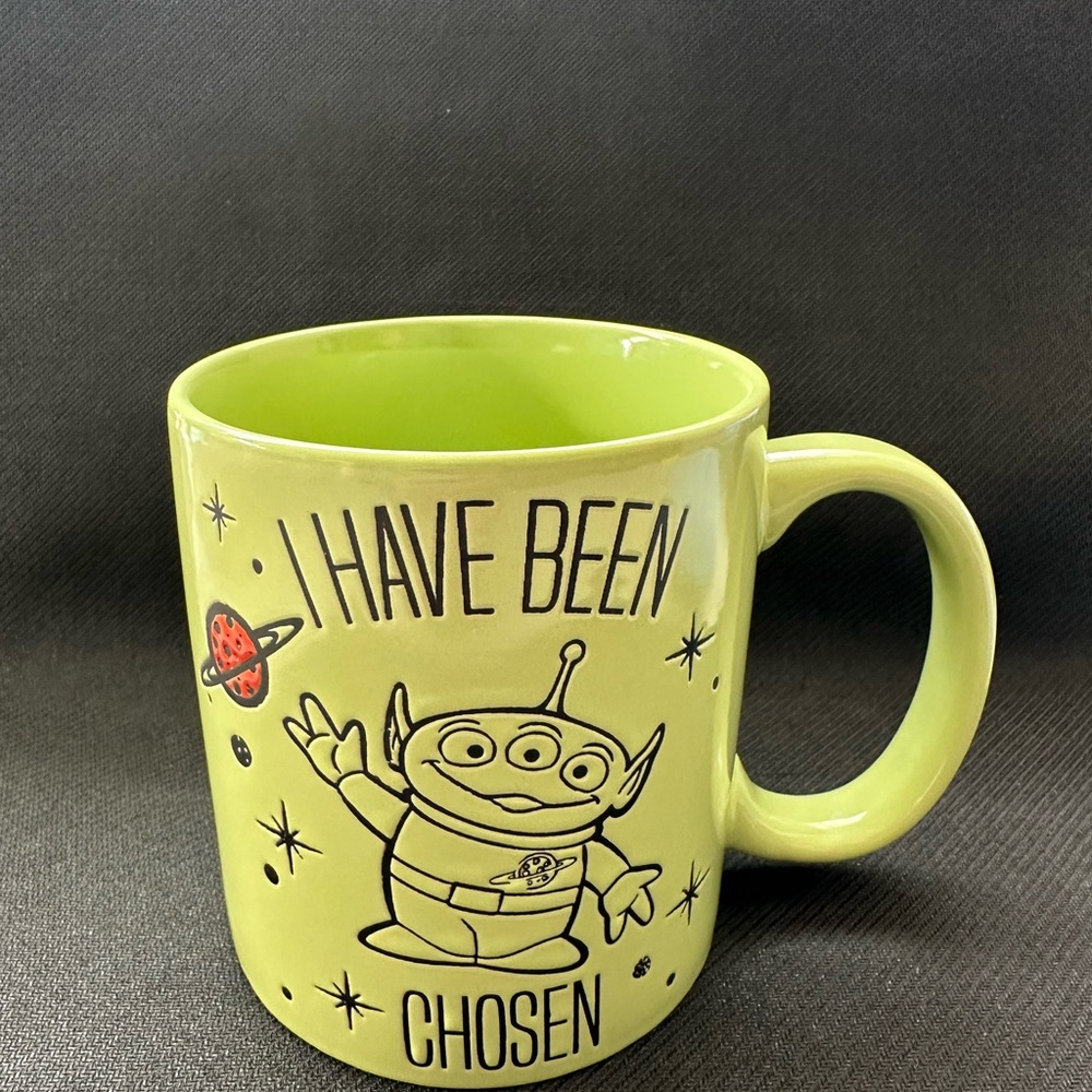 Disney Pixar Pizza Planet Toy Story Aliens 20oz Ceramic Mug Green NEW